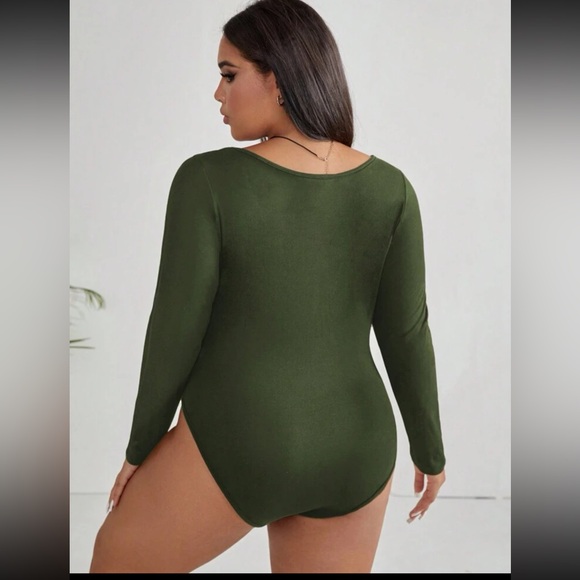 SHEIN Body Suit - Picture 3 of 3